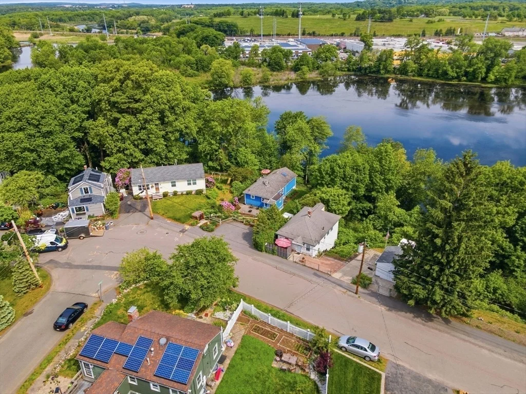 Photo of 225 Riverside Drive