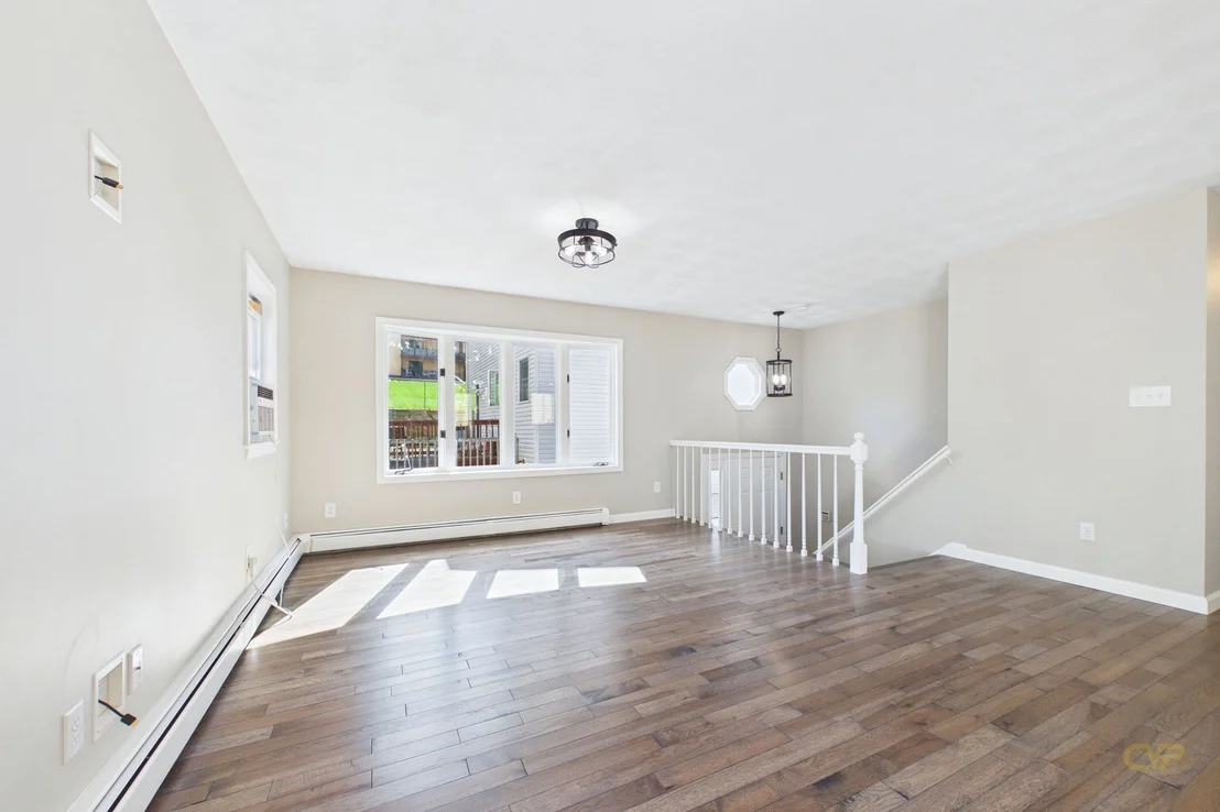Photo of 102 Vestal St