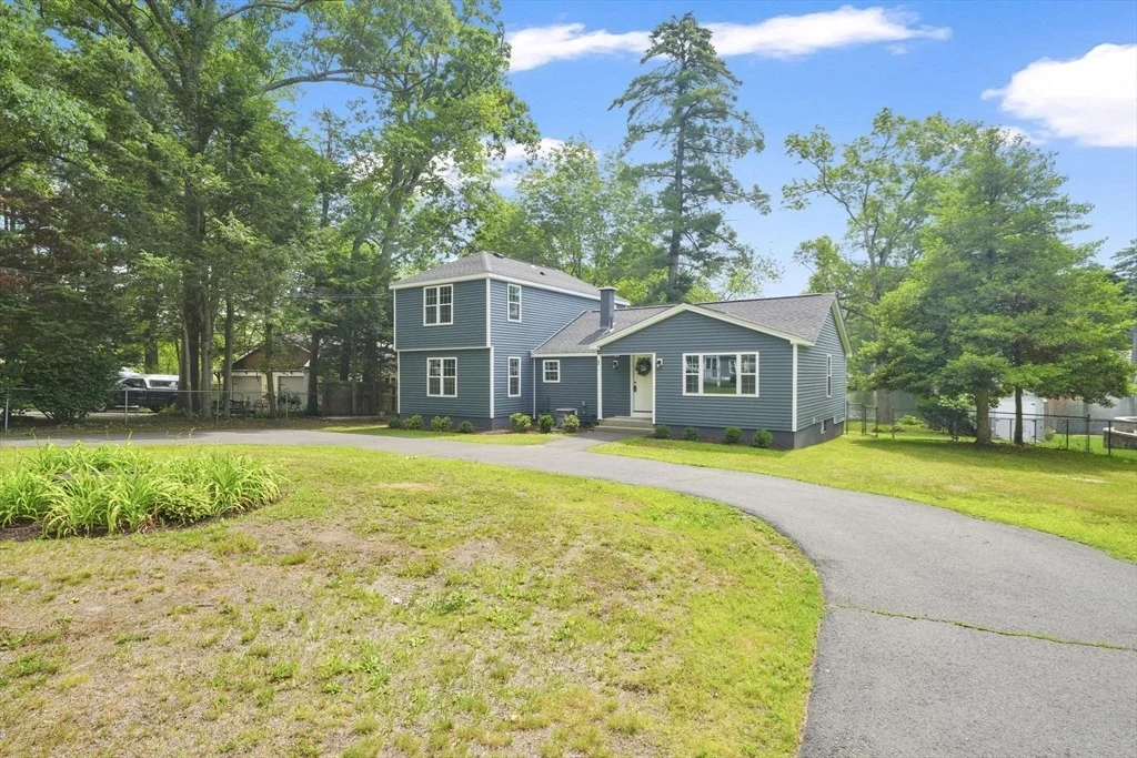 Photo of 42 Wheeler Dr