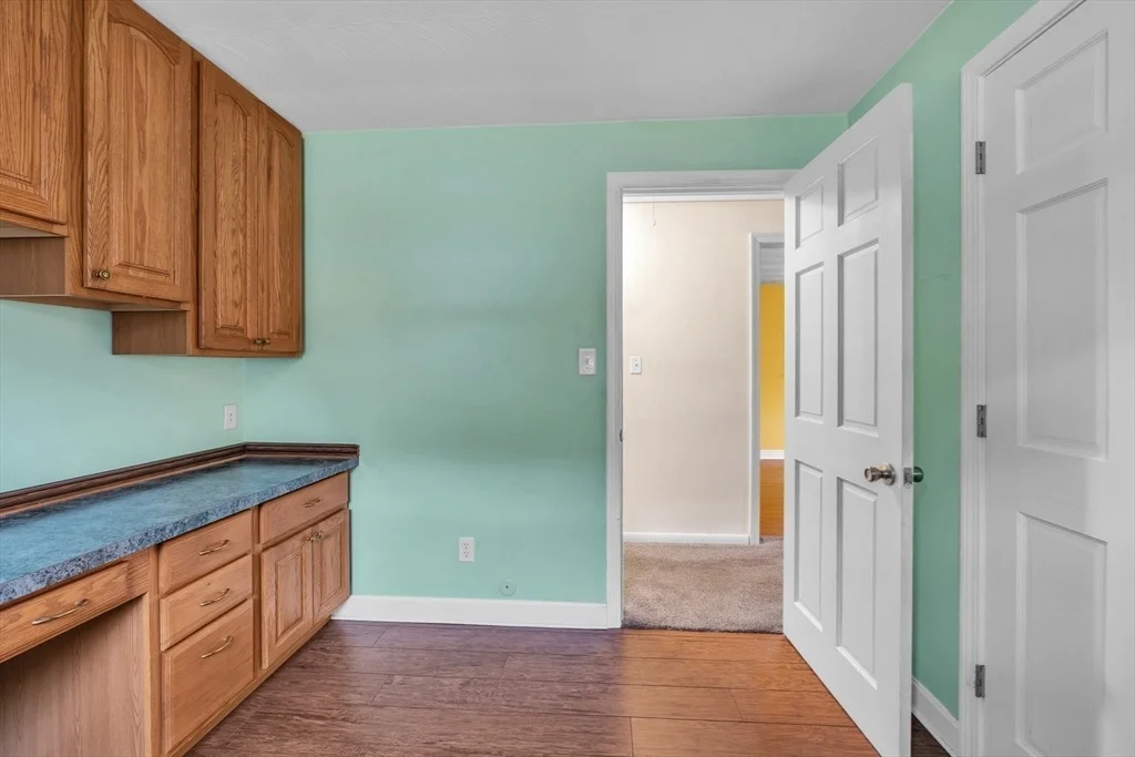 Photo of 15 Fairbrook Rd