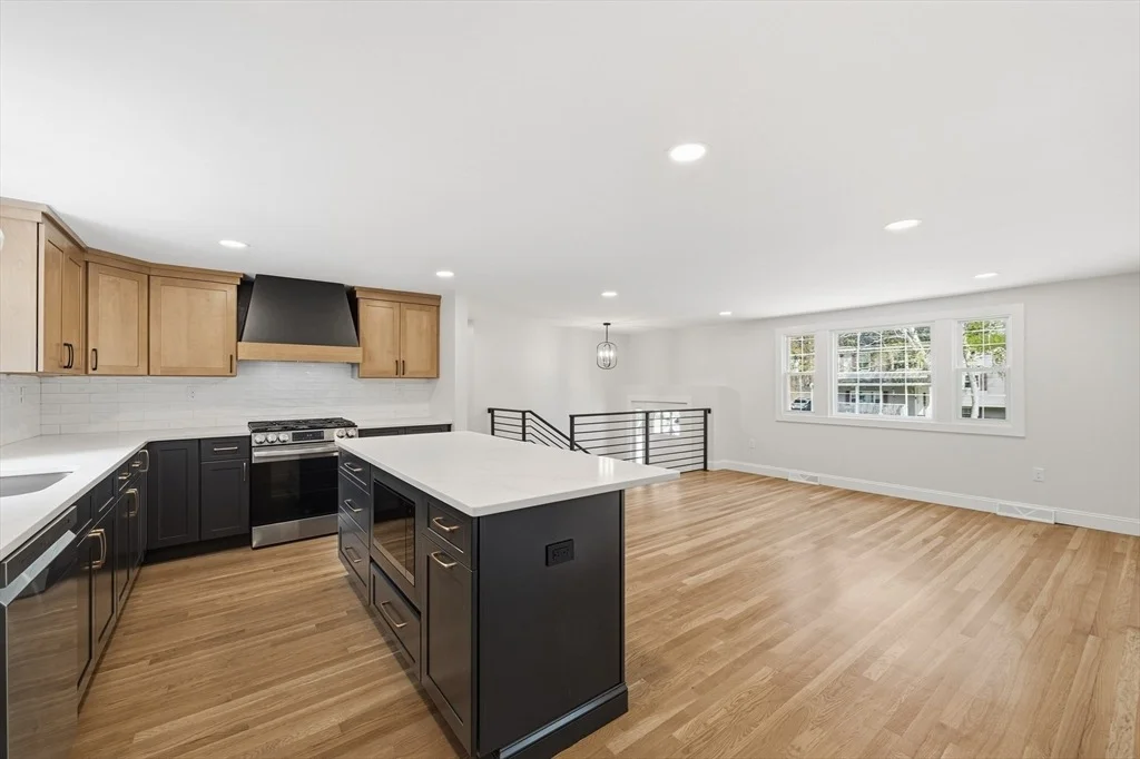 Photo of 44 Wildbrook Road