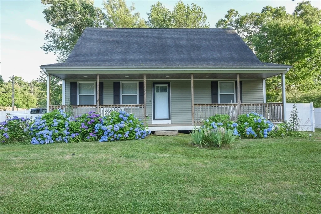 Photo of 150 Hathaway Road