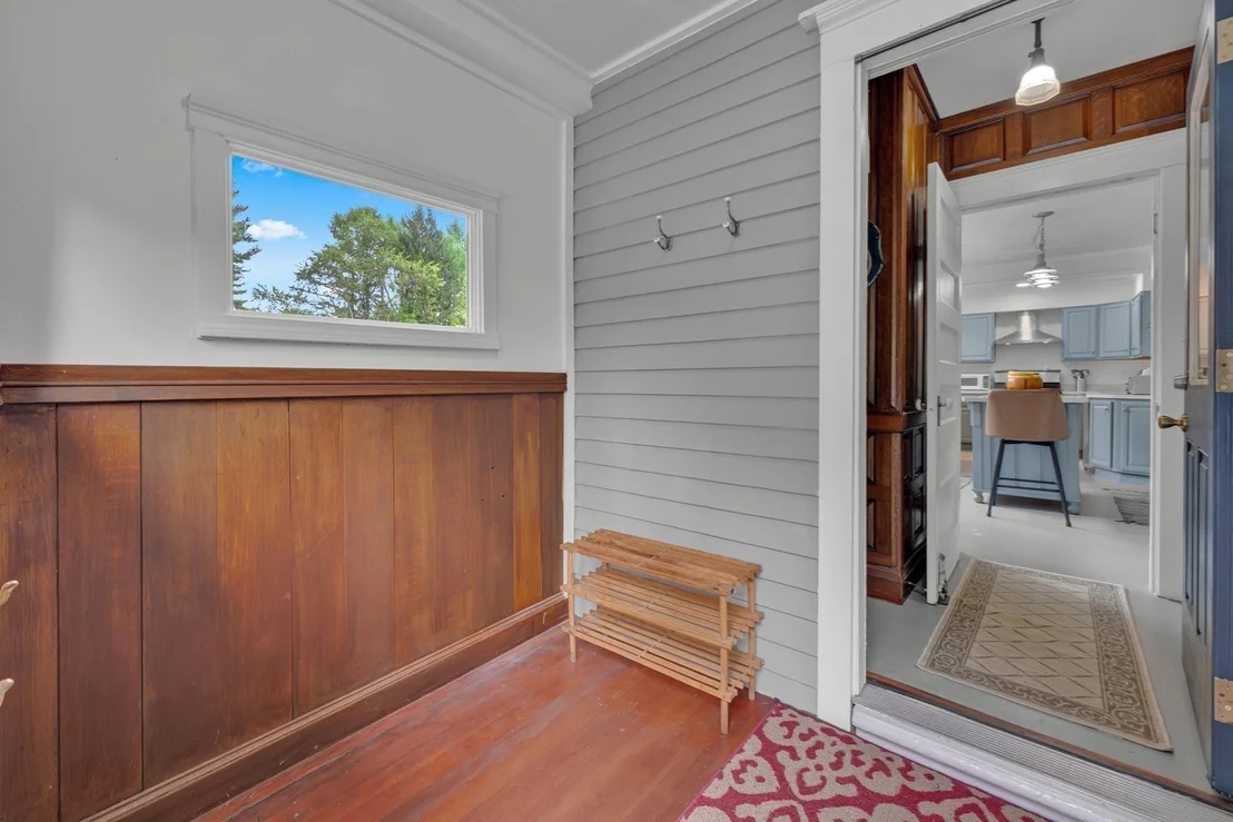 Photo of 26 Nelson Pl
