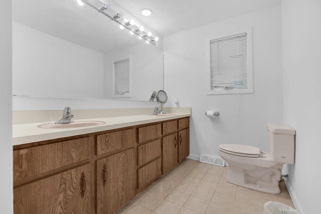 Photo of 80 Winter St