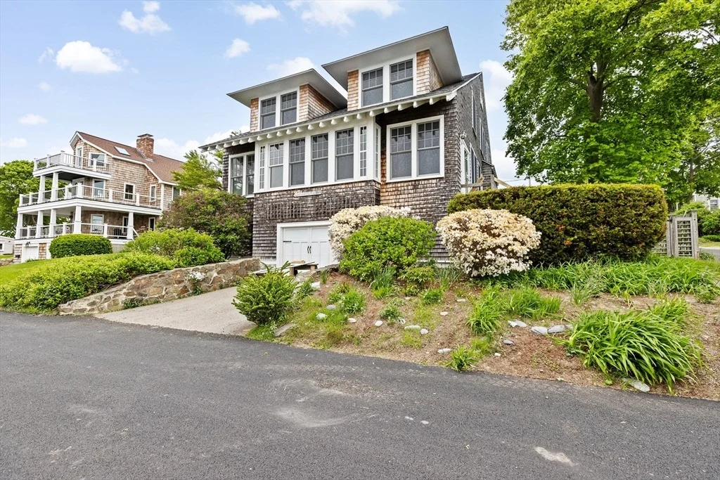 Photo of 4 Glover Ave