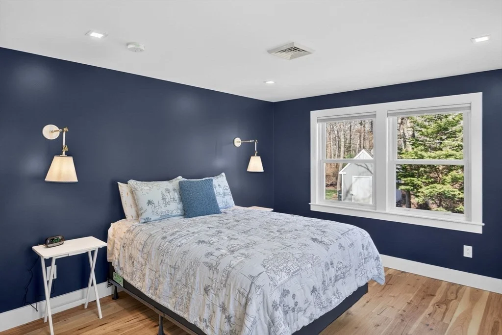 Photo of 28 Chipman Rd