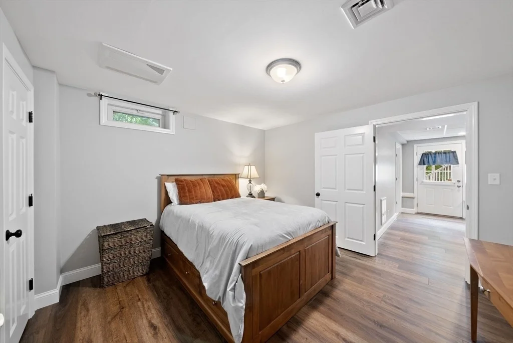 Photo of 8 Berkeley Drive