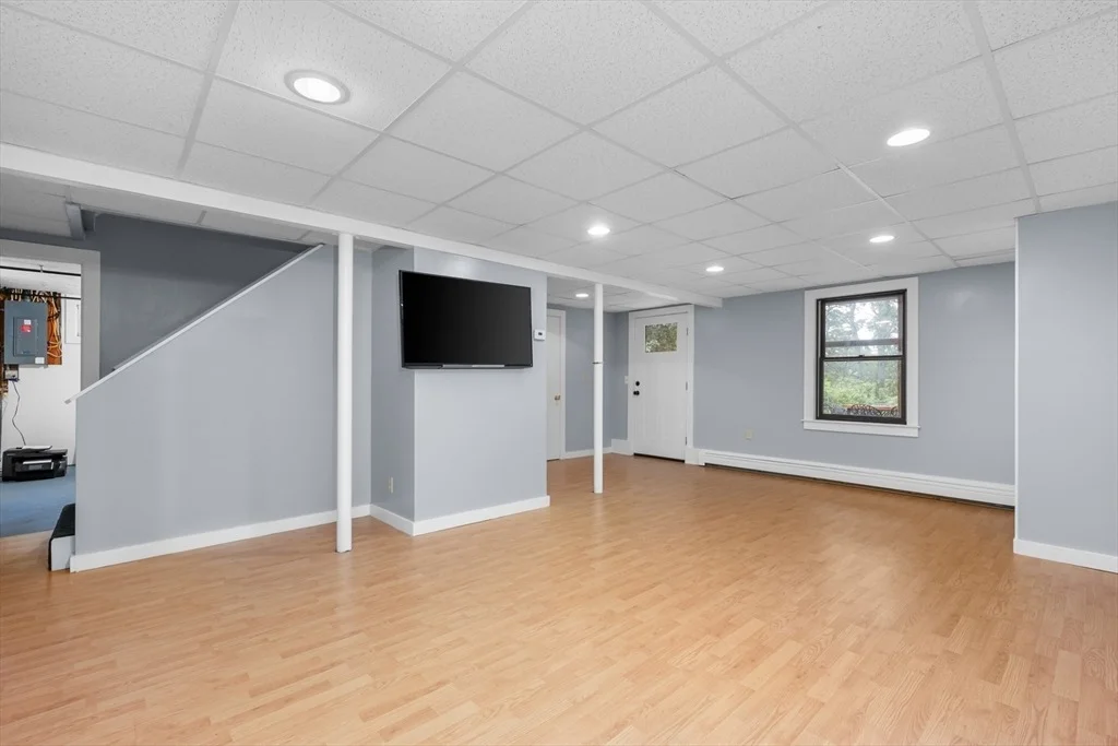 Photo of 24 Chickadee Cir.