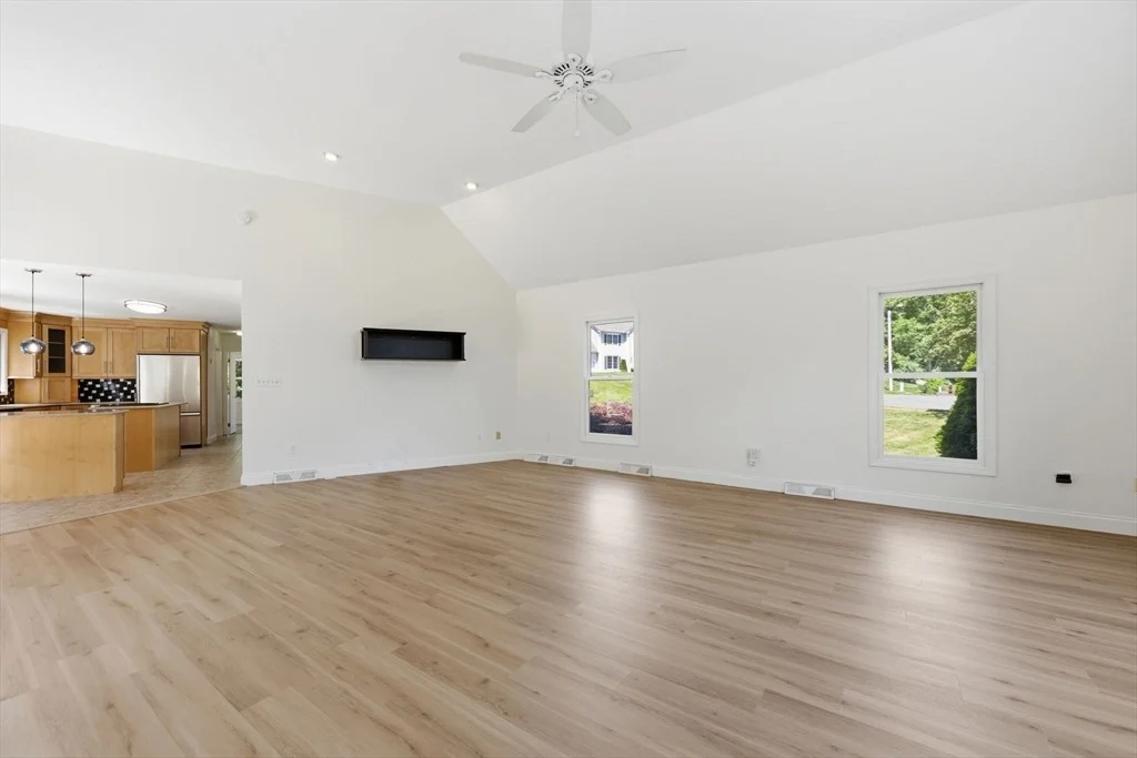 Photo of 30 Cara Ln