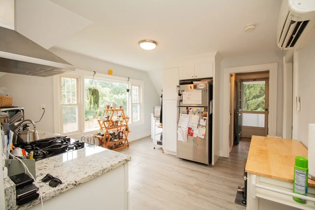Photo of 18 Steele St