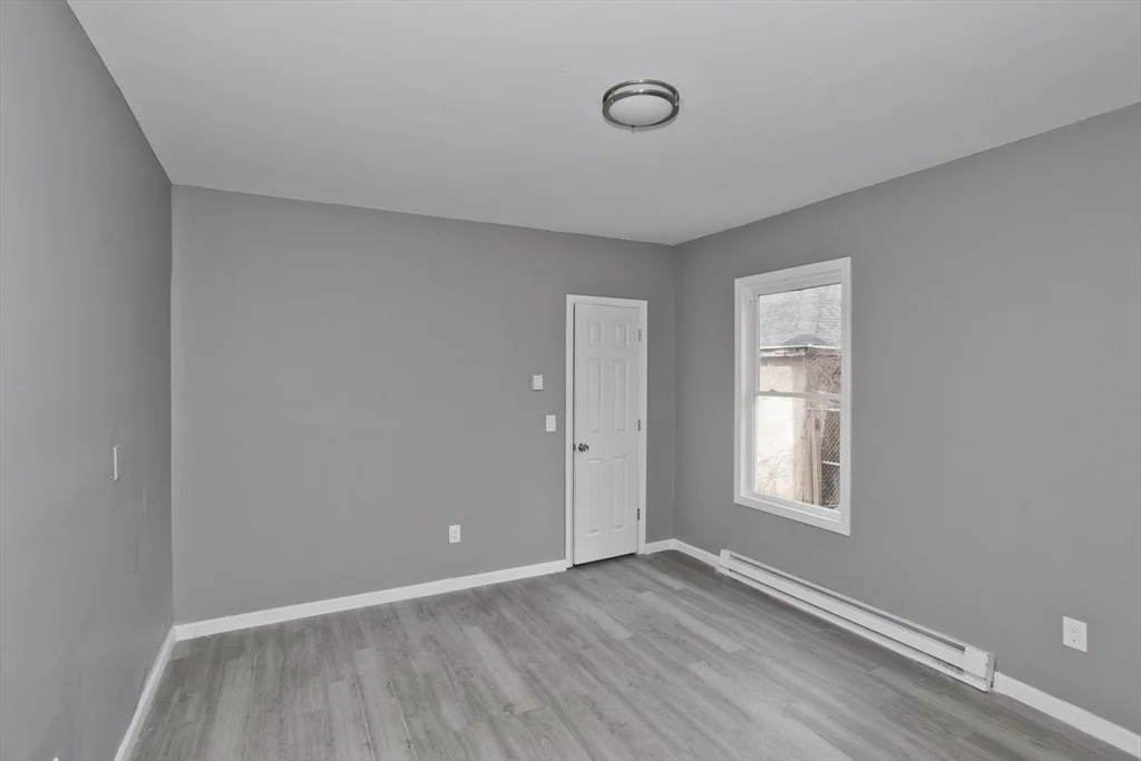 Photo of 44 Eagle St