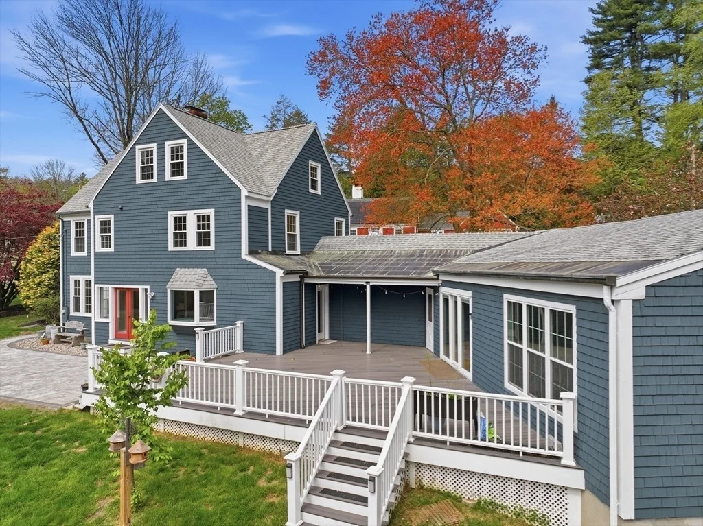 Photo of 8 Hillside Rd