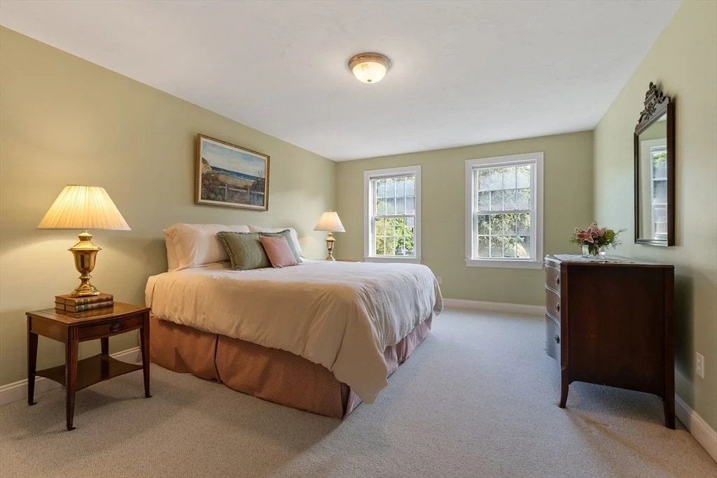 Photo of 8 Trailside Way