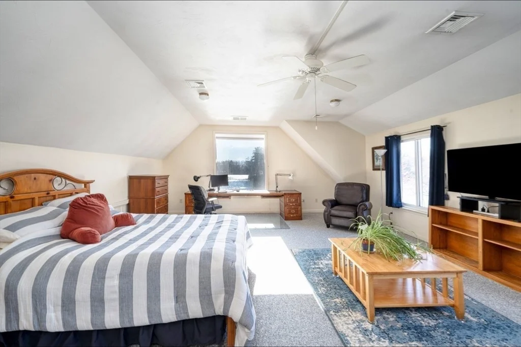 Photo of 130 Scadding St