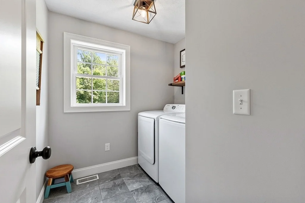 Photo of 11 Grow Lane