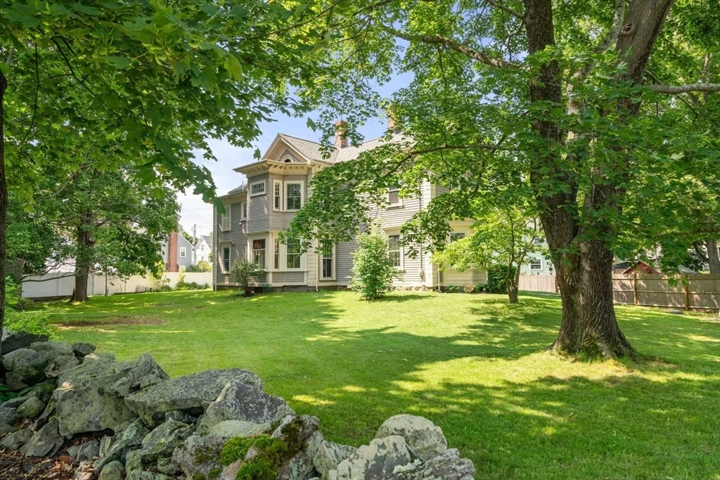 Photo of 167 Brook Rd