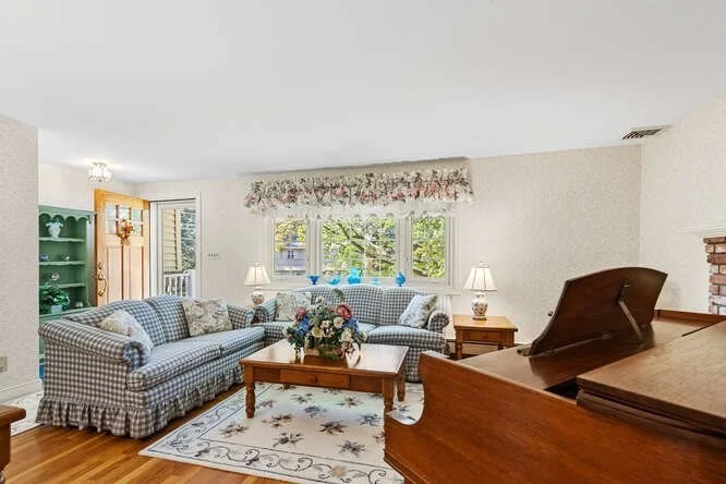 Photo of 22 Marrett