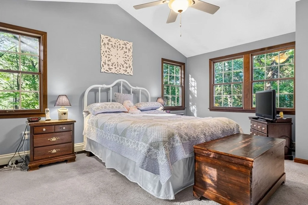 Photo of 9 Spruce Rd