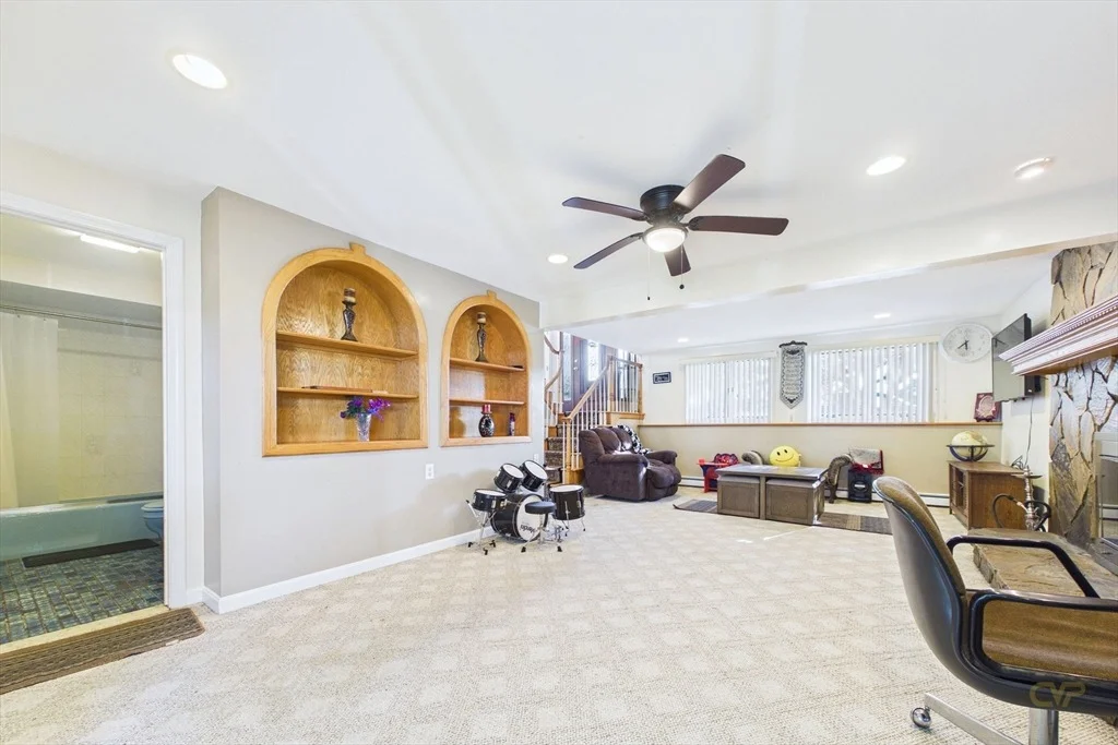 Photo of 6 Lighthouse Ln