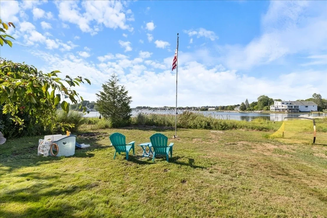 Photo of 59 Riverview Ave