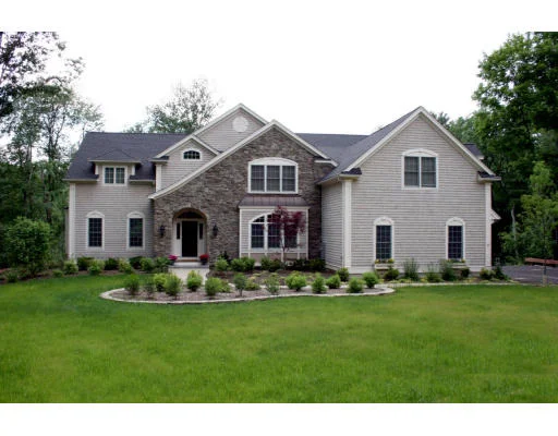 Photo of 7 Old Vineyard Way