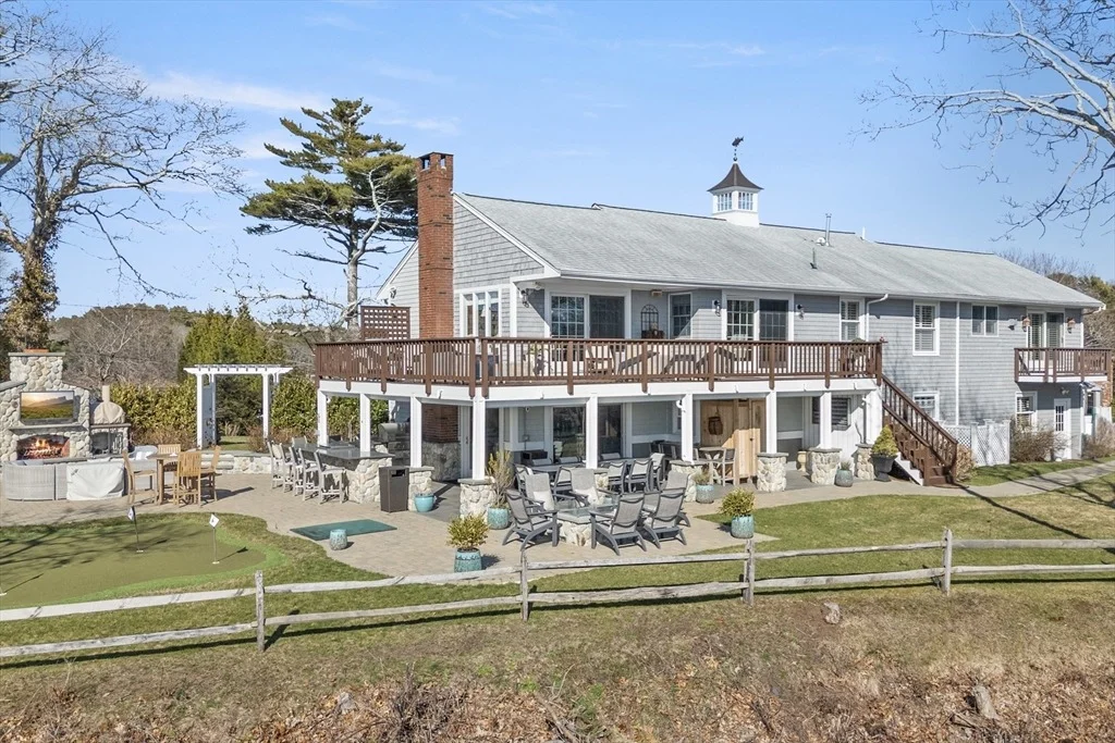 Photo of 9 Fabyan Way