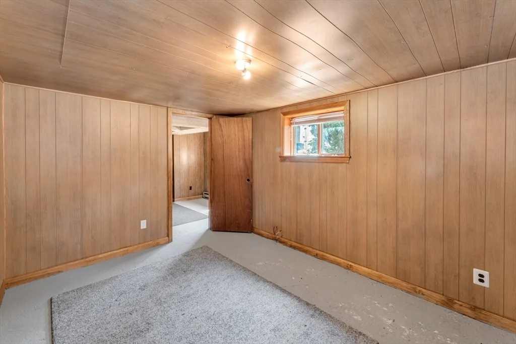 Photo of 39 Arbor Lane