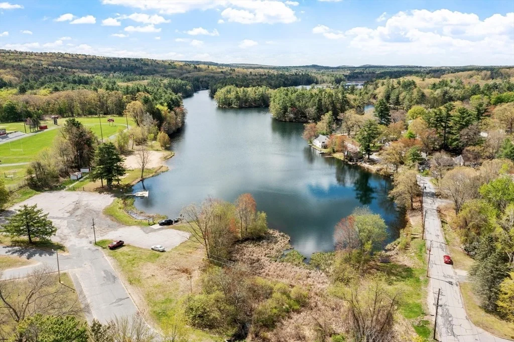 Photo of 125 Lake Ellis Rd