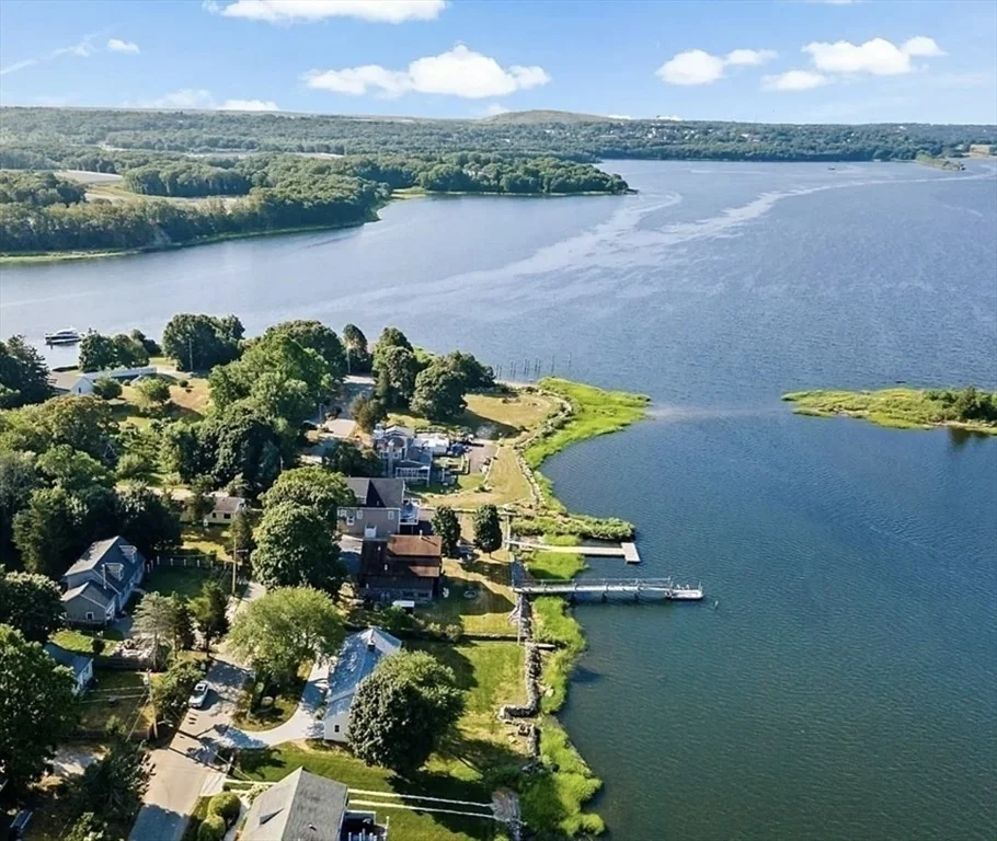 Photo of 22 Riverside Drive