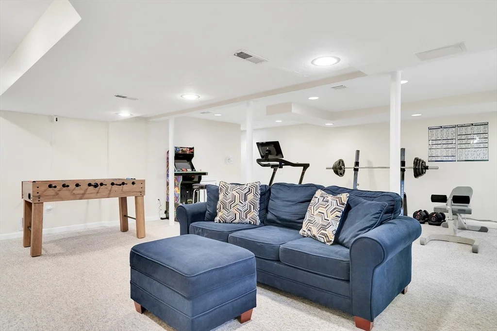 Photo of 6 Flanagan Dr