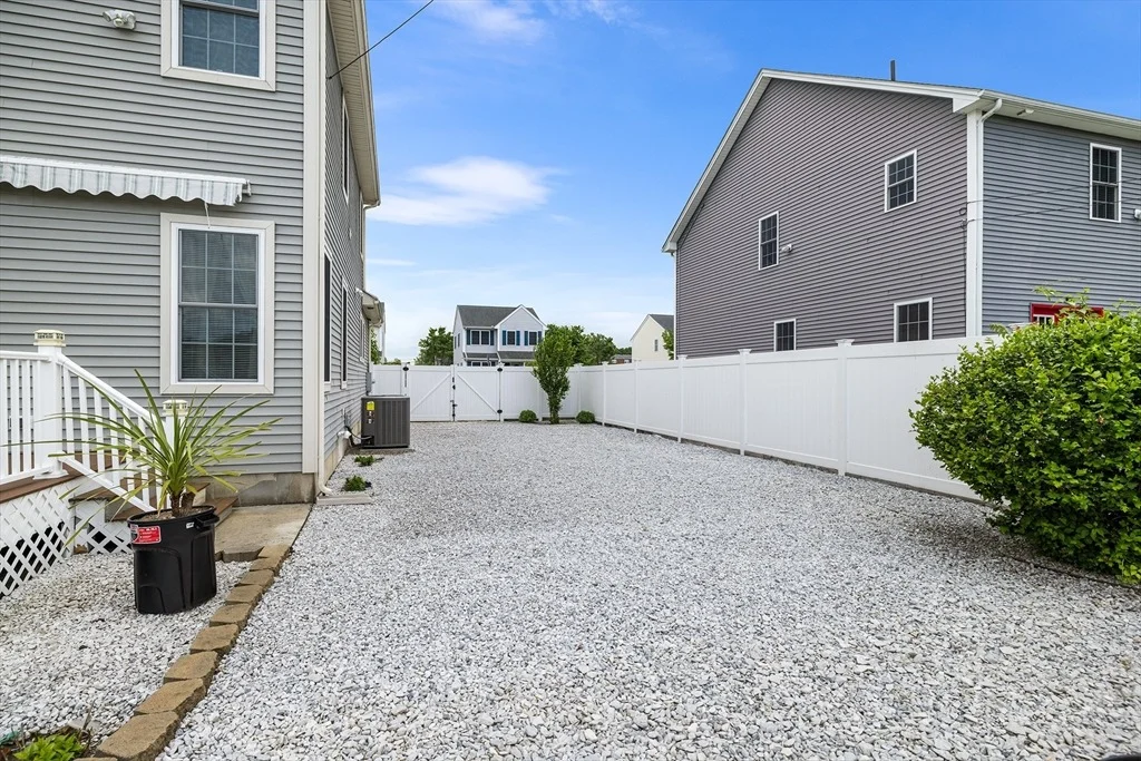 Photo of 324 Central St