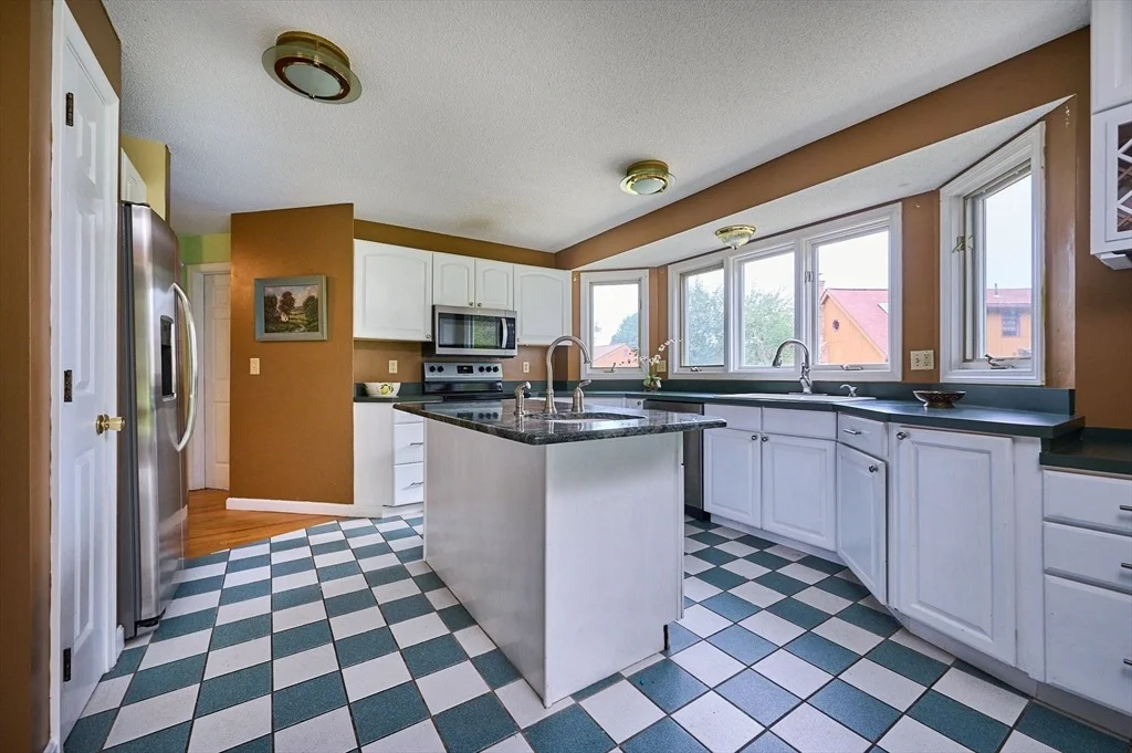 Photo of 48 Clapp St