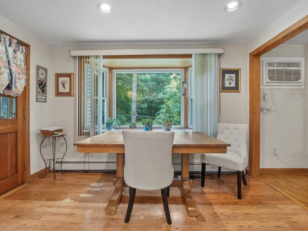 Photo of 124 Sibley Road