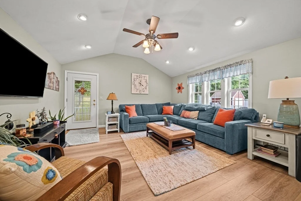 Photo of 21 Corinth