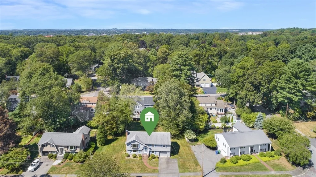 Photo of 9 Hemlock Rd