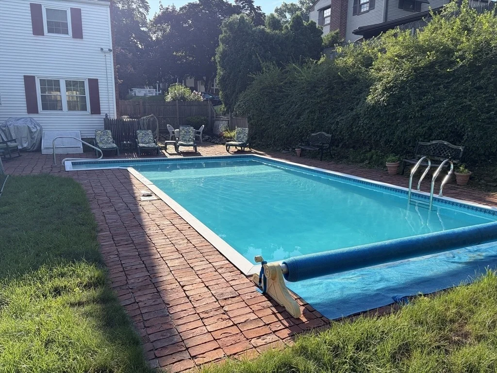 Photo of 118 Longwood Drive