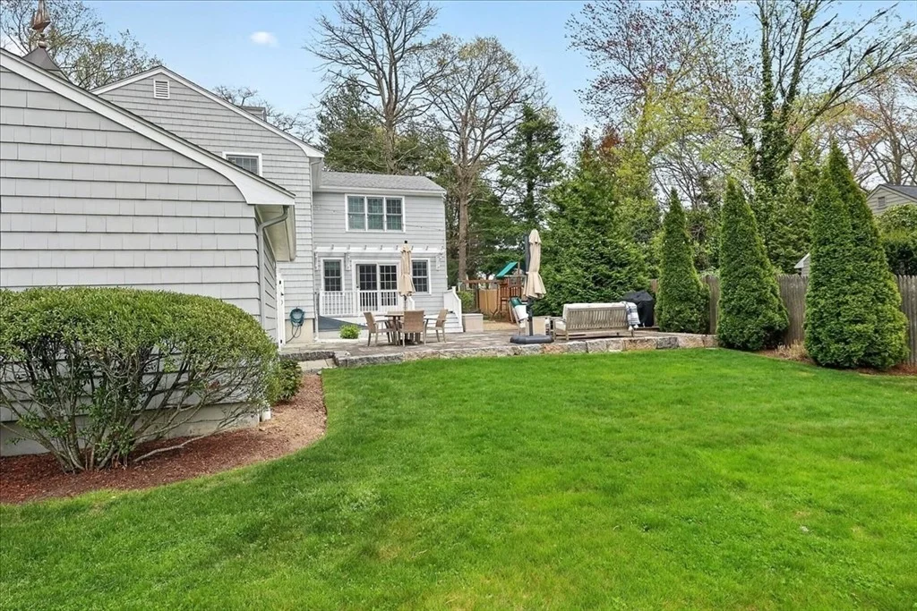 Photo of 75 Brewster Rd
