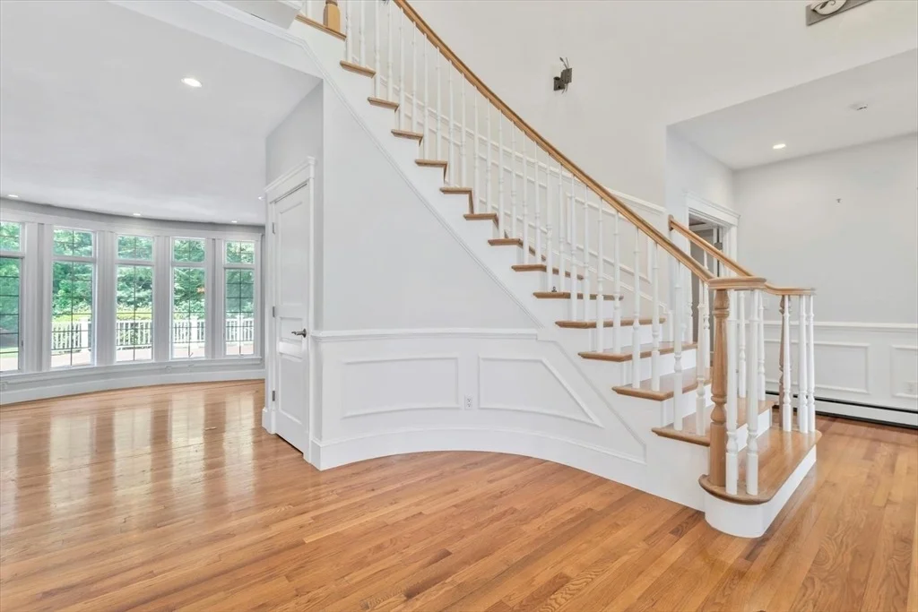 Photo of 20 Eagle Dr