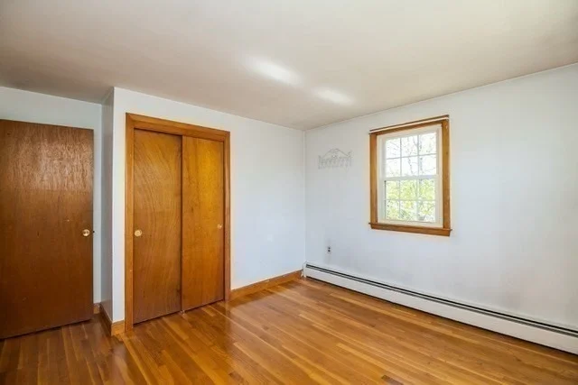 Photo of 6 Barnes Ave