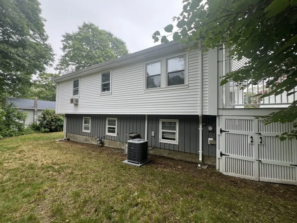 Photo of 18 Blueberry Ln