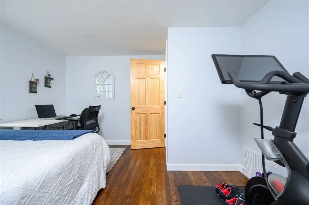 Photo of 27 Chestnut Rd