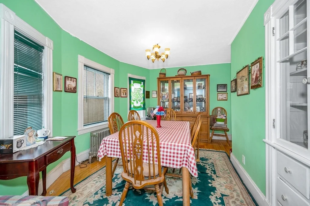 Photo of 2 Light Ave
