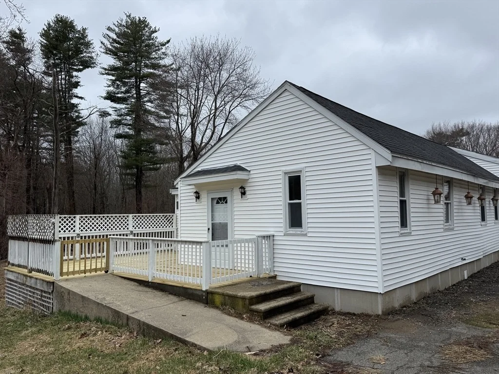 Photo of 109 Forest Rd