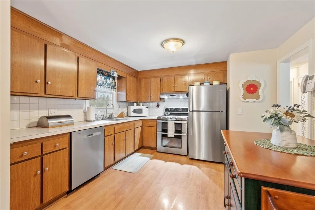 Photo of 134 River Rd