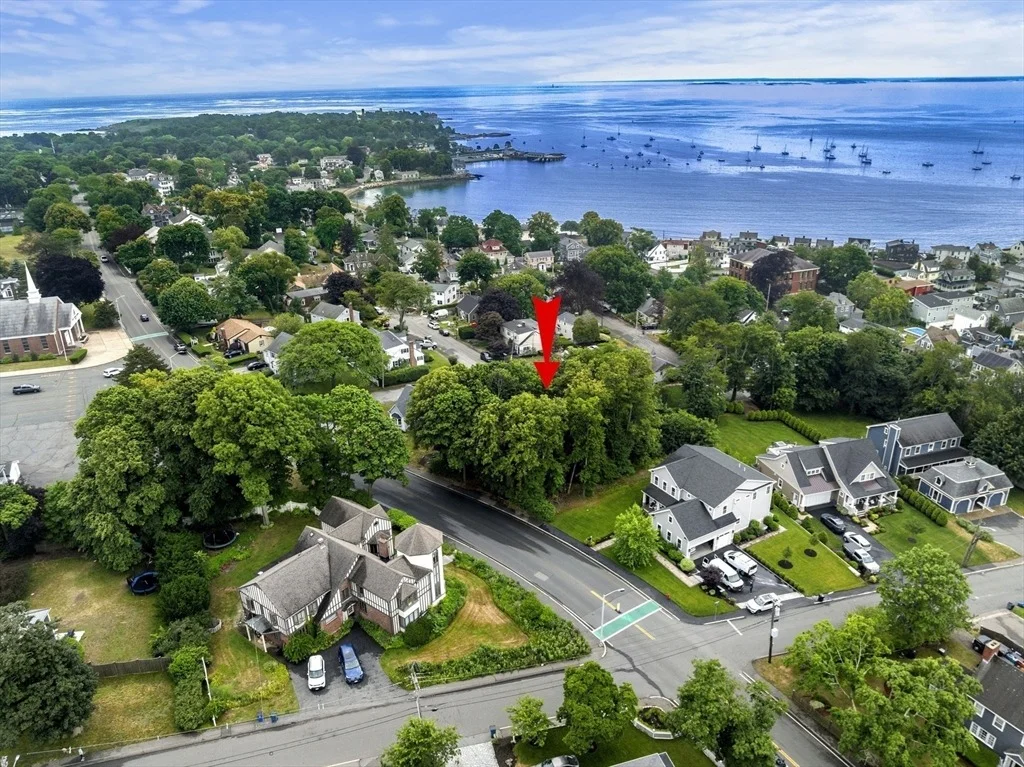 Photo of 239 Nahant Road