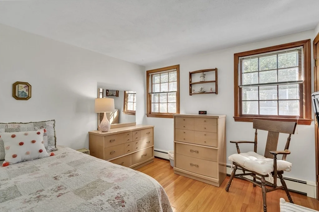 Photo of 42 Grapevine Avenue