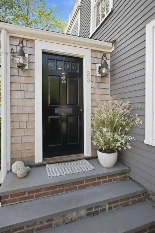 Photo of 33 Franklin St
