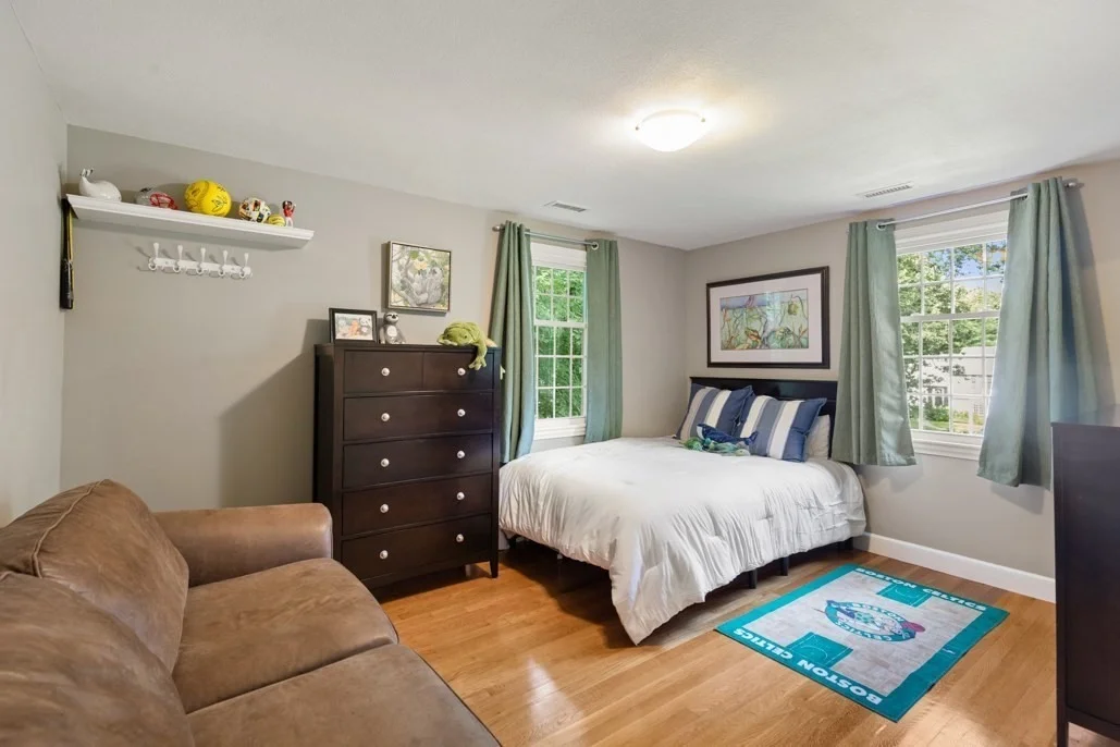 Photo of 24 Edgemere Rd