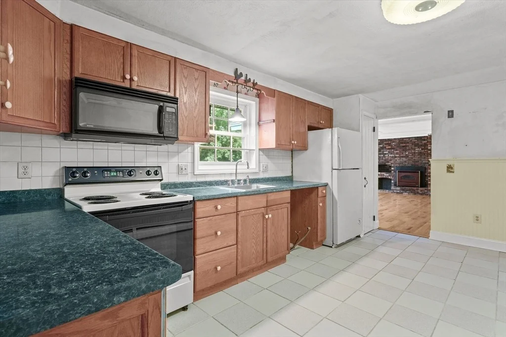 Photo of 8 Birch Ln