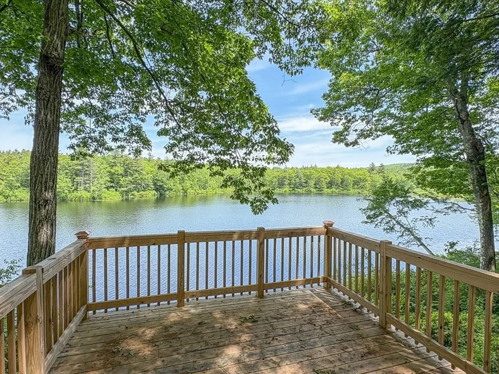 Photo of 33 Watatic Pond Rd